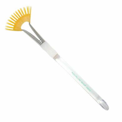 Royal Langnickel Aqualon Wisp Fan Brush- 3/4"