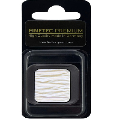 Finetec Premium cleaning pad in blister pack with a white textured pad centered in a dark frame.